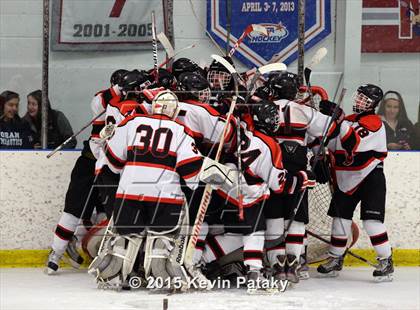 Thumbnail 2 in Fairfield Warde/Ludlowe vs. Branford (CIAC D2 Quarterfinal) photogallery.