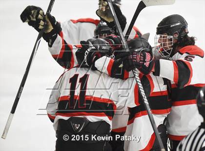 Thumbnail 2 in Fairfield Warde/Ludlowe vs. Branford (CIAC D2 Quarterfinal) photogallery.