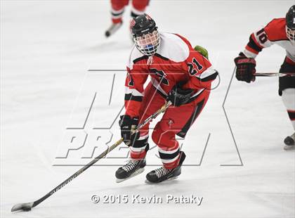 Thumbnail 2 in Fairfield Warde/Ludlowe vs. Branford (CIAC D2 Quarterfinal) photogallery.