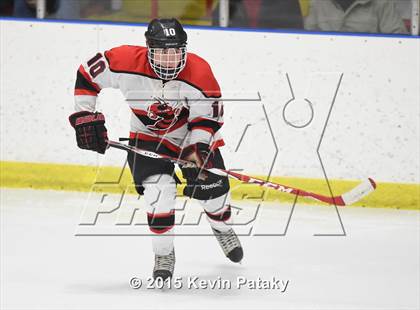 Thumbnail 2 in Fairfield Warde/Ludlowe vs. Branford (CIAC D2 Quarterfinal) photogallery.