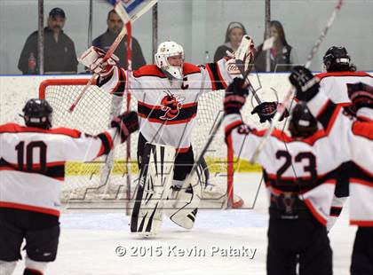 Thumbnail 3 in Fairfield Warde/Ludlowe vs. Branford (CIAC D2 Quarterfinal) photogallery.