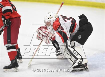 Thumbnail 2 in Fairfield Warde/Ludlowe vs. Branford (CIAC D2 Quarterfinal) photogallery.
