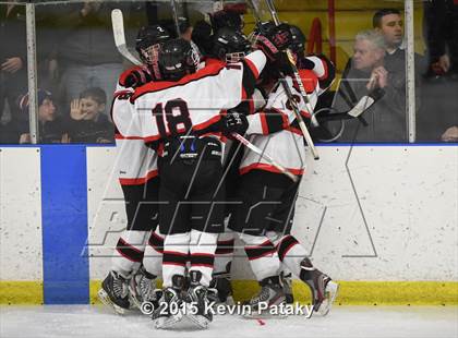 Thumbnail 2 in Fairfield Warde/Ludlowe vs. Branford (CIAC D2 Quarterfinal) photogallery.