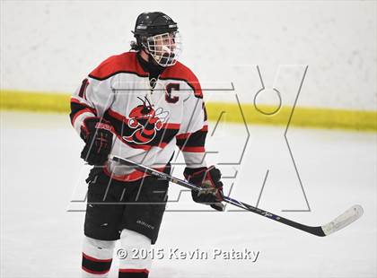 Thumbnail 2 in Fairfield Warde/Ludlowe vs. Branford (CIAC D2 Quarterfinal) photogallery.