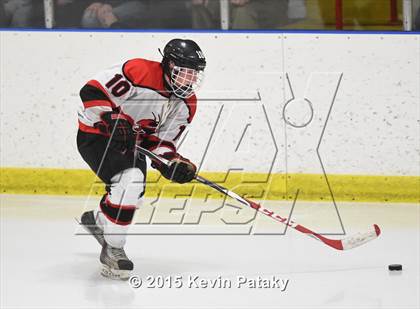 Thumbnail 3 in Fairfield Warde/Ludlowe vs. Branford (CIAC D2 Quarterfinal) photogallery.