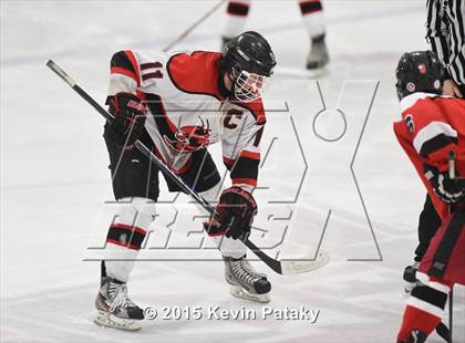 Thumbnail 3 in Fairfield Warde/Ludlowe vs. Branford (CIAC D2 Quarterfinal) photogallery.