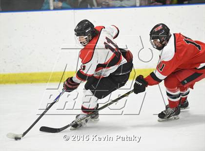 Thumbnail 2 in Fairfield Warde/Ludlowe vs. Branford (CIAC D2 Quarterfinal) photogallery.