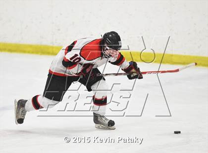 Thumbnail 3 in Fairfield Warde/Ludlowe vs. Branford (CIAC D2 Quarterfinal) photogallery.