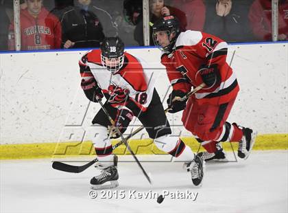 Thumbnail 2 in Fairfield Warde/Ludlowe vs. Branford (CIAC D2 Quarterfinal) photogallery.