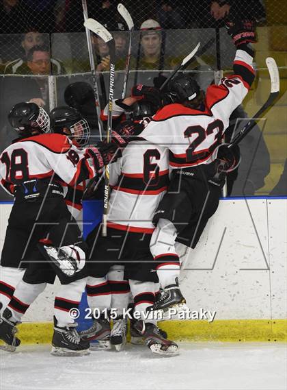 Thumbnail 1 in Fairfield Warde/Ludlowe vs. Branford (CIAC D2 Quarterfinal) photogallery.