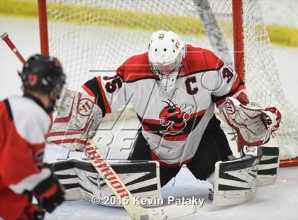 Thumbnail 2 in Fairfield Warde/Ludlowe vs. Branford (CIAC D2 Quarterfinal) photogallery.
