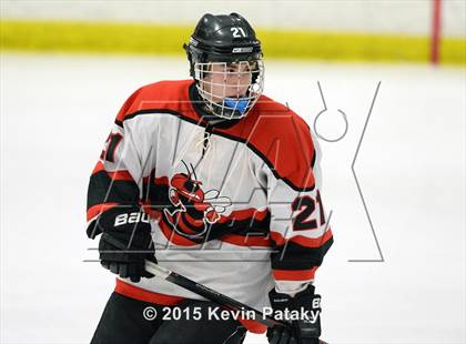 Thumbnail 2 in Fairfield Warde/Ludlowe vs. Branford (CIAC D2 Quarterfinal) photogallery.