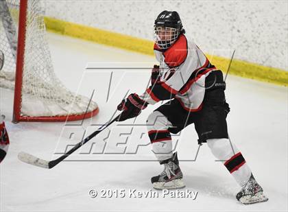 Thumbnail 2 in Fairfield Warde/Ludlowe vs. Branford (CIAC D2 Quarterfinal) photogallery.