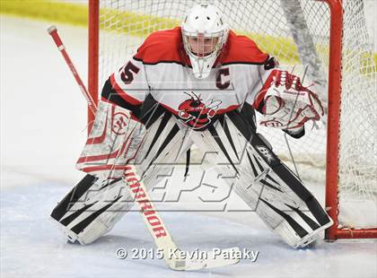 Thumbnail 2 in Fairfield Warde/Ludlowe vs. Branford (CIAC D2 Quarterfinal) photogallery.
