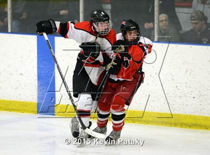 Thumbnail 2 in Fairfield Warde/Ludlowe vs. Branford (CIAC D2 Quarterfinal) photogallery.