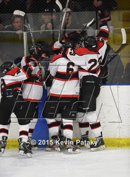 Thumbnail 1 in Fairfield Warde/Ludlowe vs. Branford (CIAC D2 Quarterfinal) photogallery.