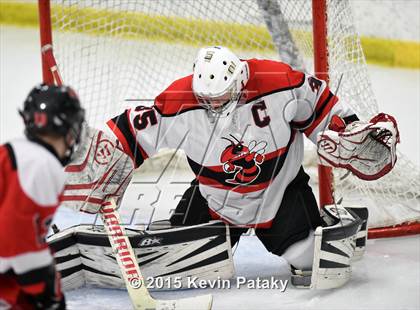 Thumbnail 3 in Fairfield Warde/Ludlowe vs. Branford (CIAC D2 Quarterfinal) photogallery.