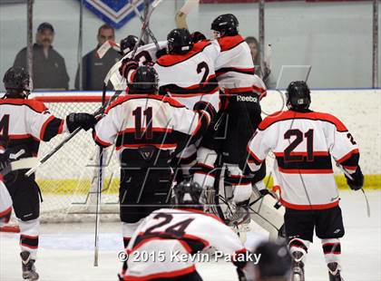 Thumbnail 1 in Fairfield Warde/Ludlowe vs. Branford (CIAC D2 Quarterfinal) photogallery.