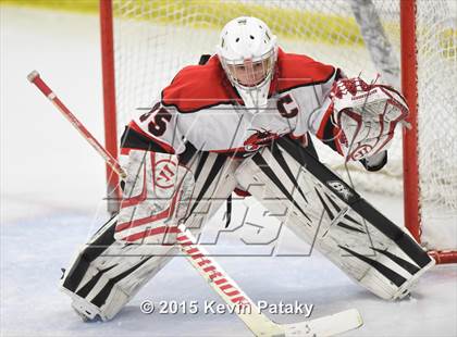 Thumbnail 2 in Fairfield Warde/Ludlowe vs. Branford (CIAC D2 Quarterfinal) photogallery.