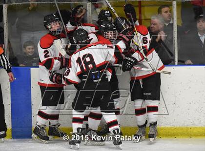 Thumbnail 3 in Fairfield Warde/Ludlowe vs. Branford (CIAC D2 Quarterfinal) photogallery.