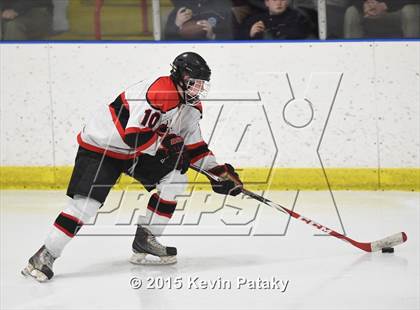 Thumbnail 3 in Fairfield Warde/Ludlowe vs. Branford (CIAC D2 Quarterfinal) photogallery.