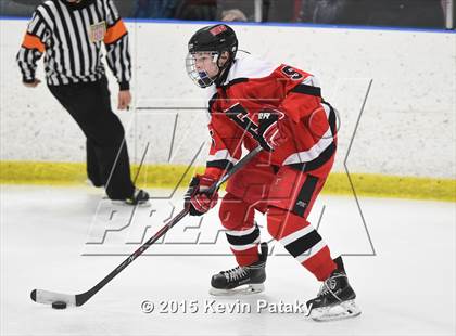 Thumbnail 2 in Fairfield Warde/Ludlowe vs. Branford (CIAC D2 Quarterfinal) photogallery.