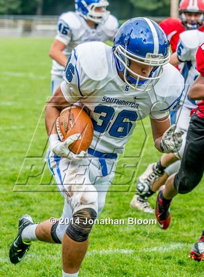 Thumbnail 2 in JV: Manchester vs. Southington photogallery.