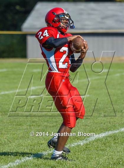 Thumbnail 1 in JV: Manchester vs. Southington photogallery.