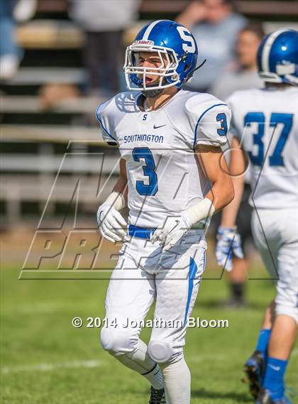 Thumbnail 2 in JV: Manchester vs. Southington photogallery.