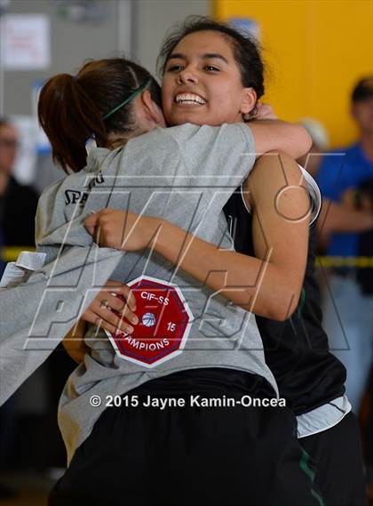 Thumbnail 3 in Ribet Academy vs. Orangewood Academy (CIF D5AA Final) photogallery.