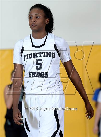 Thumbnail 3 in Ribet Academy vs. Orangewood Academy (CIF D5AA Final) photogallery.