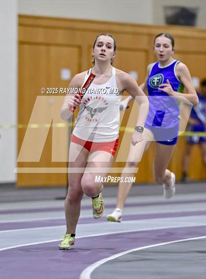 Thumbnail 3 in Taylor HSR Qualifier (4 x 200m Relay) photogallery.