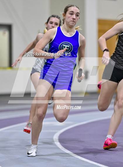 Thumbnail 1 in Taylor HSR Qualifier (4 x 200m Relay) photogallery.
