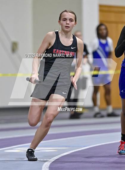 Thumbnail 2 in Taylor HSR Qualifier (4 x 200m Relay) photogallery.