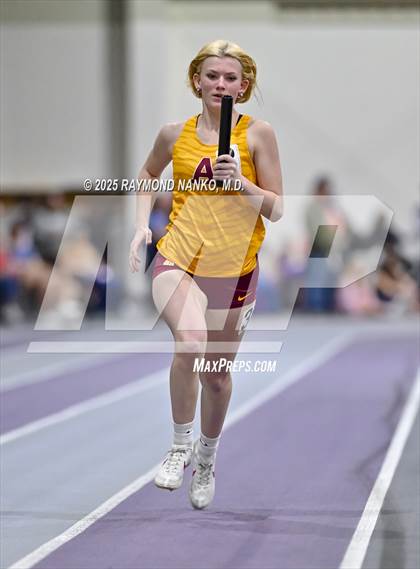 Thumbnail 2 in Taylor HSR Qualifier (4 x 200m Relay) photogallery.