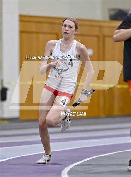 Thumbnail 3 in Taylor HSR Qualifier (4 x 200m Relay) photogallery.