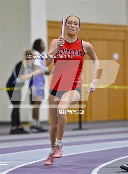 Thumbnail 2 in Taylor HSR Qualifier (4 x 200m Relay) photogallery.