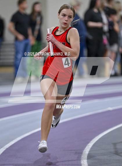 Thumbnail 1 in Taylor HSR Qualifier (4 x 200m Relay) photogallery.