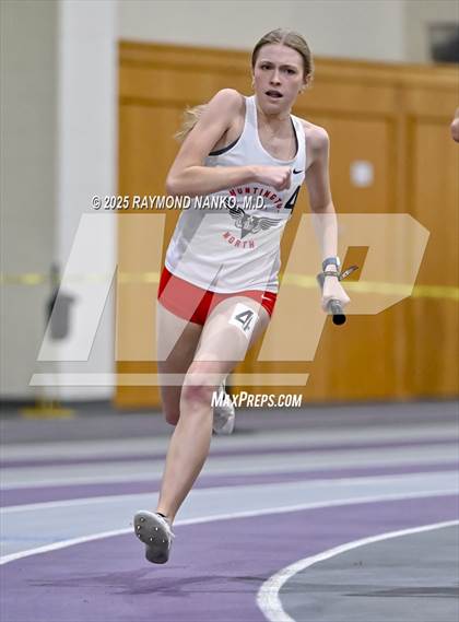 Thumbnail 2 in Taylor HSR Qualifier (4 x 200m Relay) photogallery.