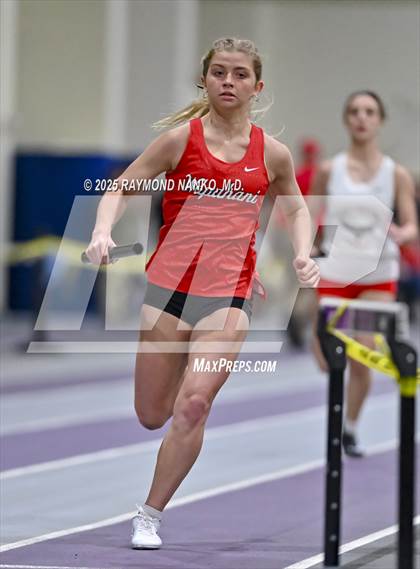 Thumbnail 2 in Taylor HSR Qualifier (4 x 200m Relay) photogallery.