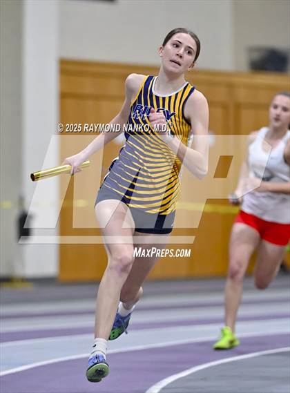Thumbnail 1 in Taylor HSR Qualifier (4 x 200m Relay) photogallery.