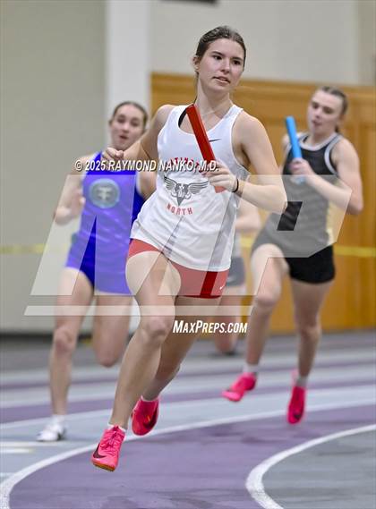 Thumbnail 3 in Taylor HSR Qualifier (4 x 200m Relay) photogallery.