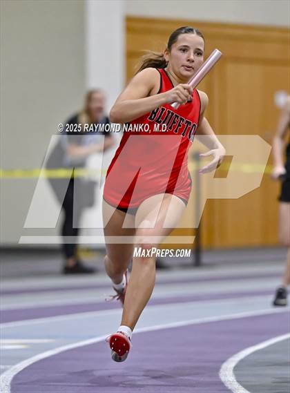 Thumbnail 3 in Taylor HSR Qualifier (4 x 200m Relay) photogallery.