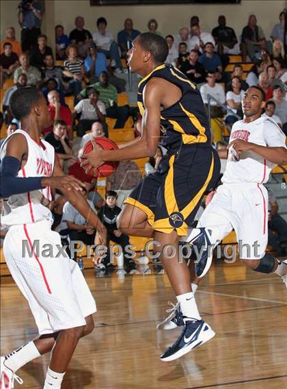 Thumbnail 3 in Riverside vs. Prestonwood Christian (City of Palms Classic) photogallery.
