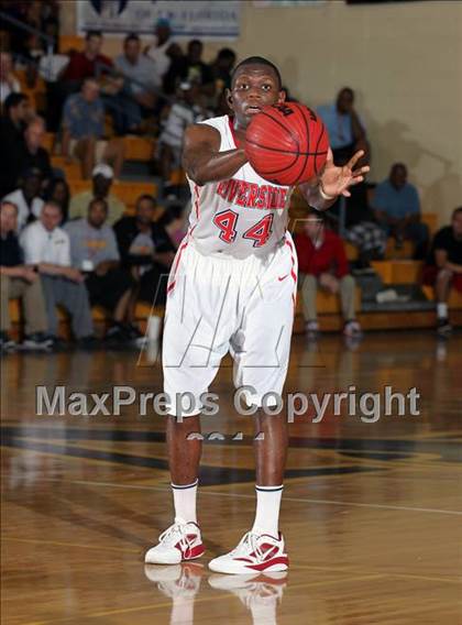 Thumbnail 3 in Riverside vs. Prestonwood Christian (City of Palms Classic) photogallery.