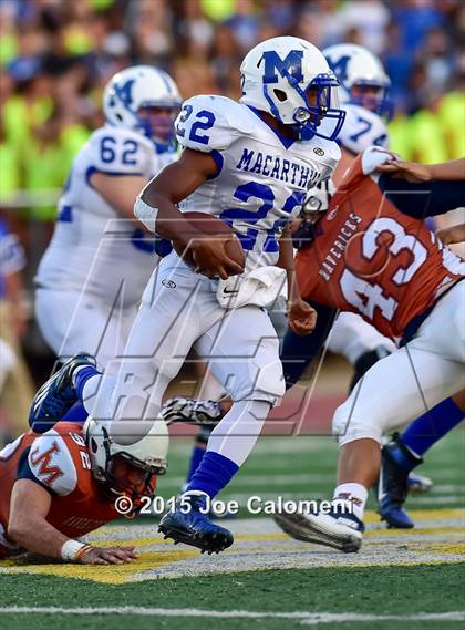 Thumbnail 1 in MacArthur [Douglas] vs Madison (BAC) photogallery.