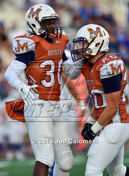 Thumbnail 2 in MacArthur [Douglas] vs Madison (BAC) photogallery.