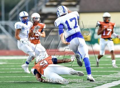 Thumbnail 2 in MacArthur [Douglas] vs Madison (BAC) photogallery.