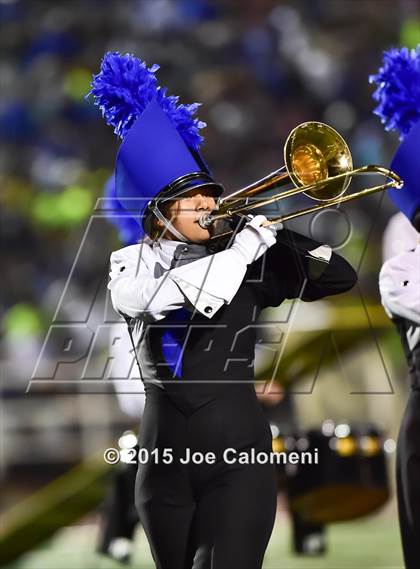 Thumbnail 2 in MacArthur [Douglas] vs Madison (BAC) photogallery.