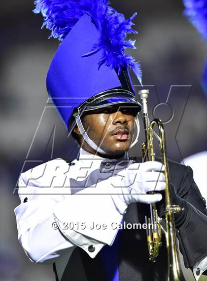 Thumbnail 3 in MacArthur [Douglas] vs Madison (BAC) photogallery.